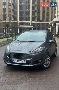 Хетчбек Ford Fiesta 2013 в Києві