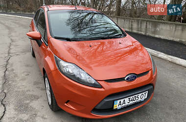 Хетчбек Ford Fiesta 2012 в Києві