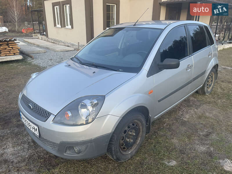 Хэтчбек Ford Fiesta 2006 в Житомире