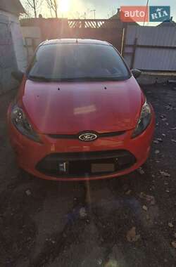 Хетчбек Ford Fiesta 2010 в Дніпрі