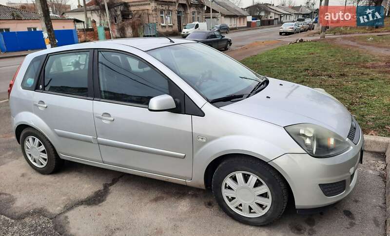 Хэтчбек Ford Fiesta 2008 в Житомире