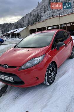 Хэтчбек Ford Fiesta 2012 в Межгорье