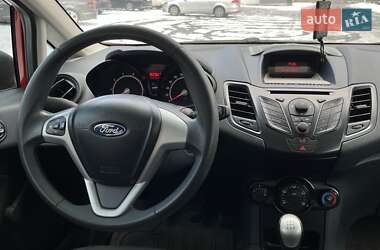 Хэтчбек Ford Fiesta 2012 в Межгорье