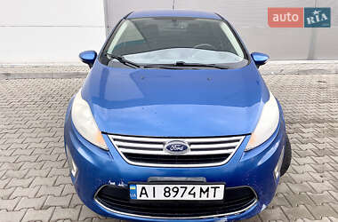 Седан Ford Fiesta 2010 в Києві