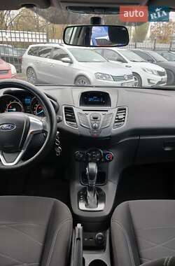 Хэтчбек Ford Fiesta 2013 в Николаеве