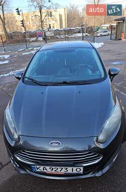 Седан Ford Fiesta 2016 в Киеве