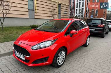 Хетчбек Ford Fiesta 2016 в Львові