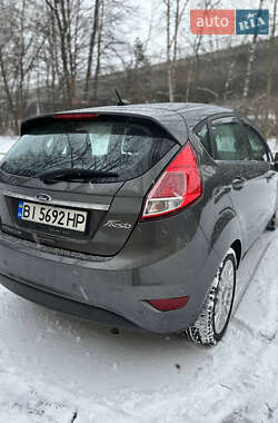 Хетчбек Ford Fiesta 2014 в Львові