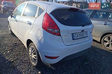 Хетчбек Ford Fiesta 2010 в Черкасах