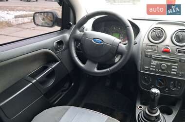 Хэтчбек Ford Fiesta 2006 в Броварах