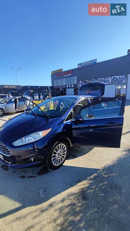 Хэтчбек Ford Fiesta 2016 в Одессе