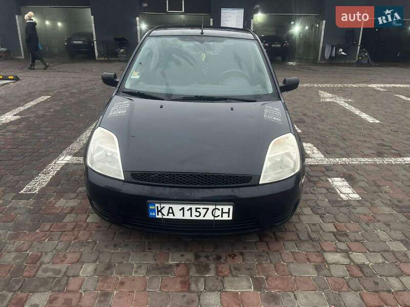 Хэтчбек Ford Fiesta 2004 в Киеве фото 5 Хэтчбек Ford Fiesta 2004 в Киеве