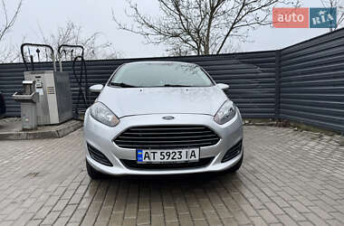 Седан Ford Fiesta 2018 в Івано-Франківську