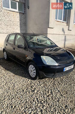 Хэтчбек Ford Fiesta 2004 в Ивано-Франковске