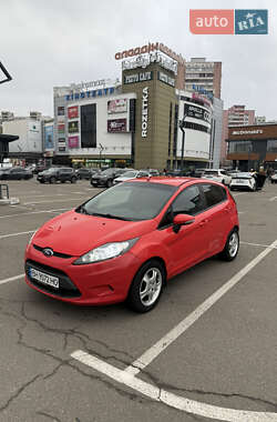 Хетчбек Ford Fiesta 2011 в Києві