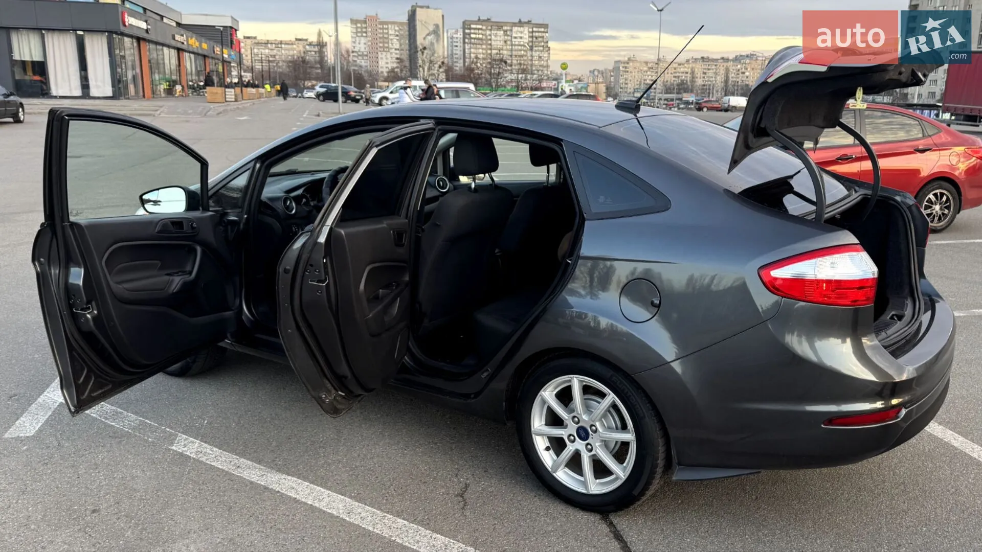 2018 Ford Fiesta - мініатюра 11