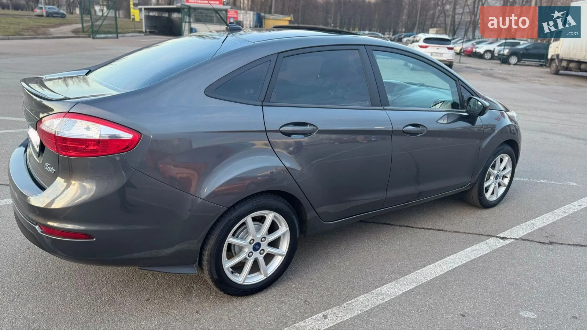 2018 Ford Fiesta - мініатюра 21