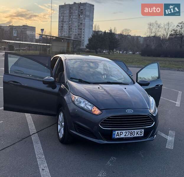 Седан Ford Fiesta 2018 в Киеве