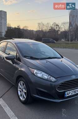 Седан Ford Fiesta 2018 в Киеве