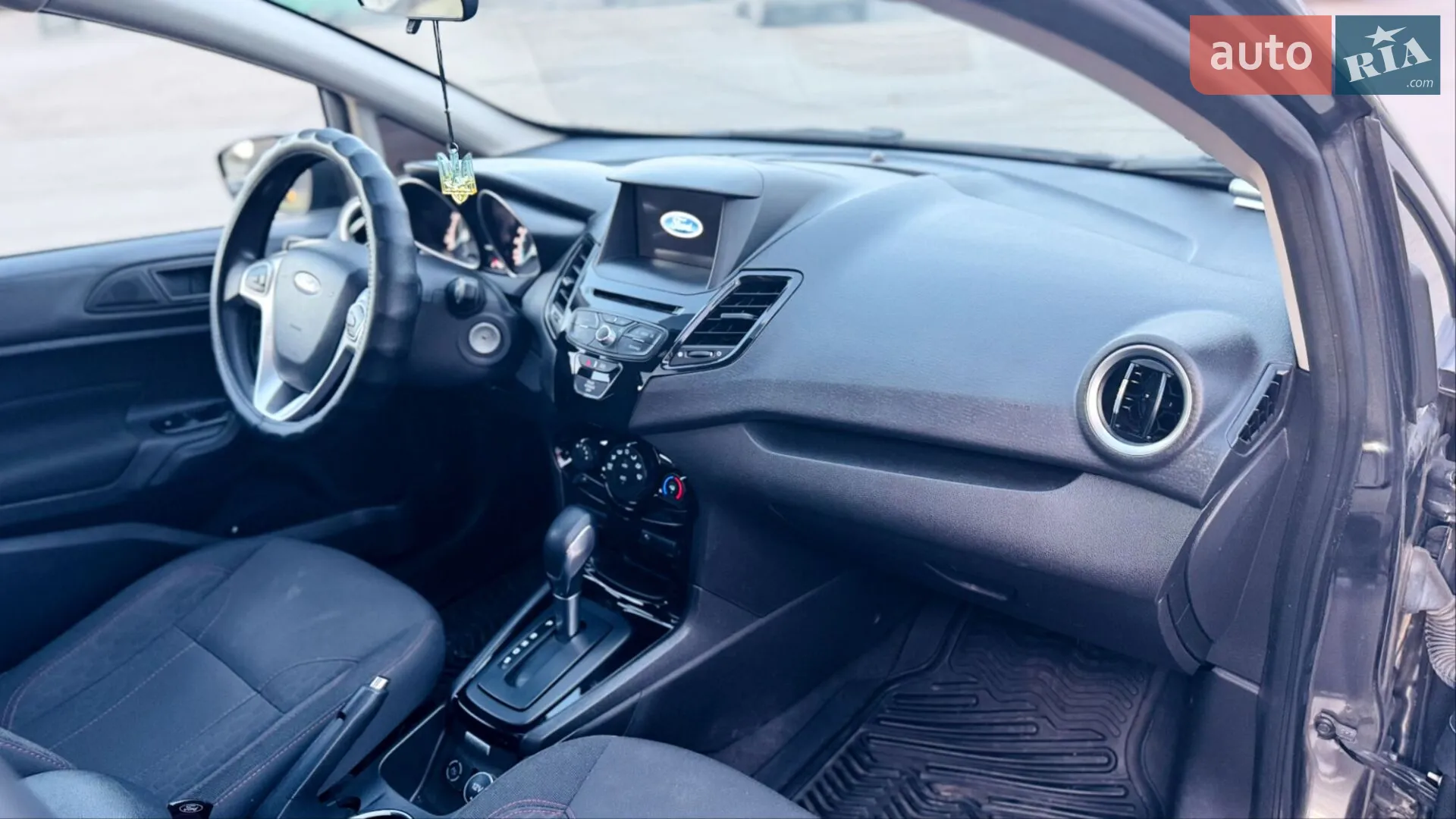 2018 Ford Fiesta - мініатюра 36