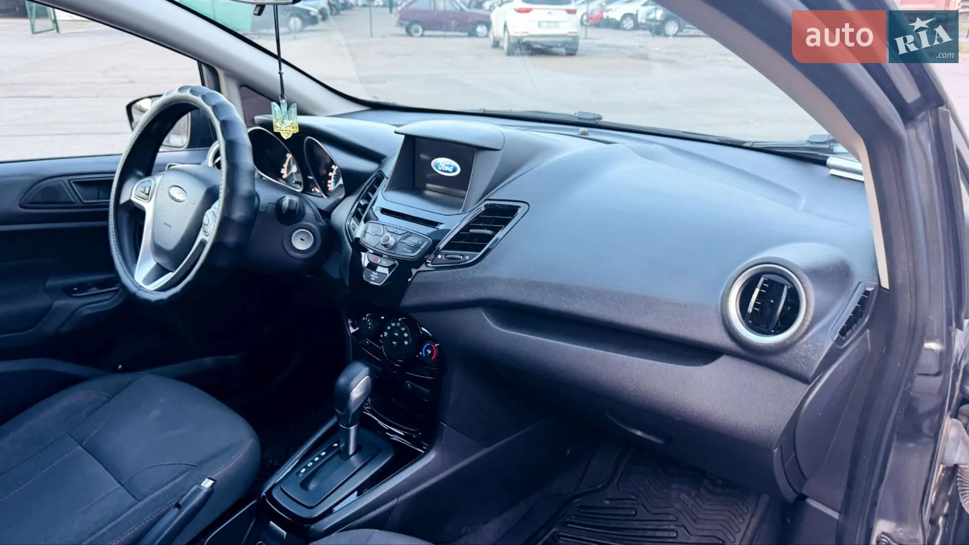 2018 Ford Fiesta - мініатюра 31