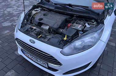 Хетчбек Ford Fiesta 2013 в Сваляві