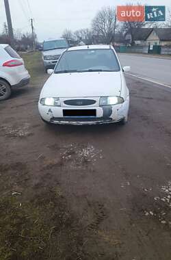 Хэтчбек Ford Fiesta 1997 в Сутисках