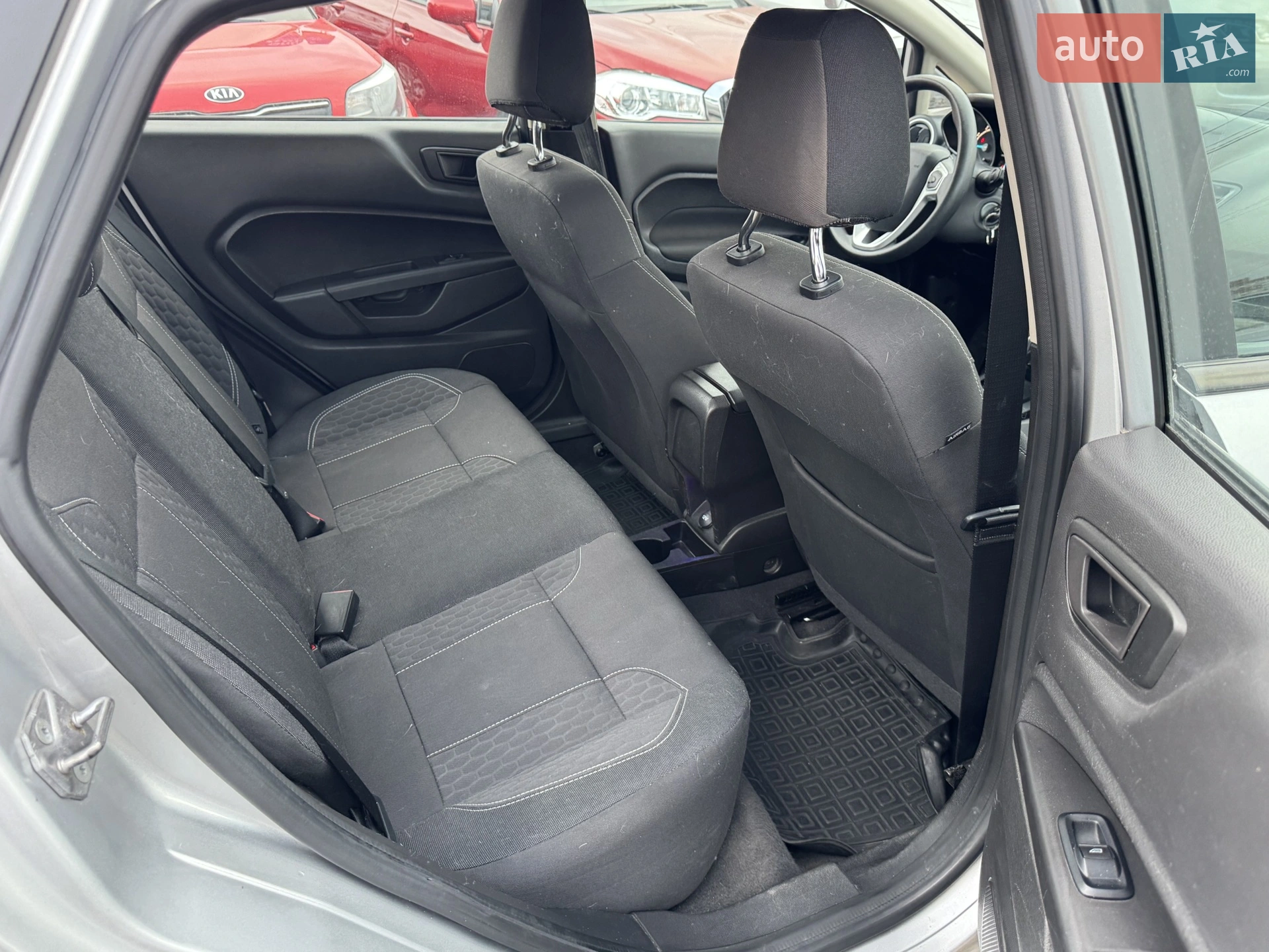 2019 Ford Fiesta - мініатюра 12