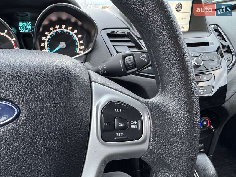 Седан Ford Fiesta 2019 в Києві