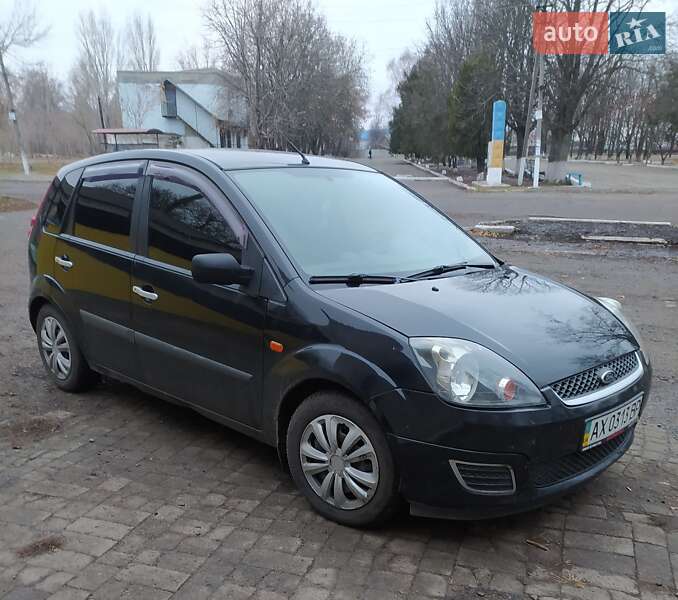 Хэтчбек Ford Fiesta 2007 в Лозовой