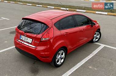 Хетчбек Ford Fiesta 2012 в Києві