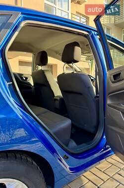 Седан Ford Fiesta 2018 в 