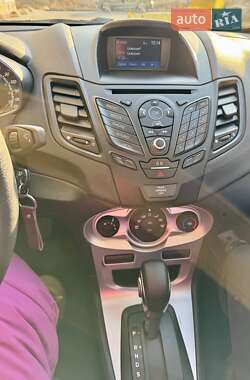 Седан Ford Fiesta 2018 в 