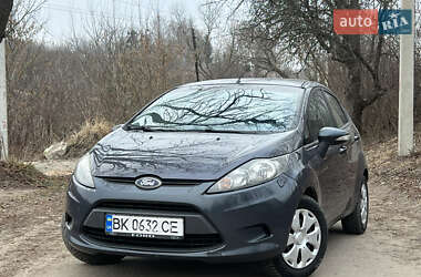 Хэтчбек Ford Fiesta 2011 в Ровно