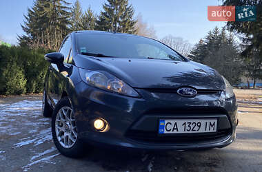 Хэтчбек Ford Fiesta 2011 в Христиновке