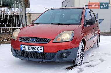 Хэтчбек Ford Fiesta 2006 в Раздельной