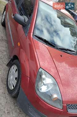 Хэтчбек Ford Fiesta 2007 в Киеве