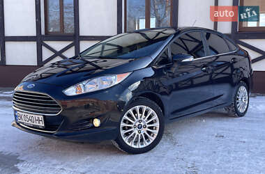 Седан Ford Fiesta 2014 в Рівному