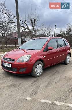 Хэтчбек Ford Fiesta 2007 в 