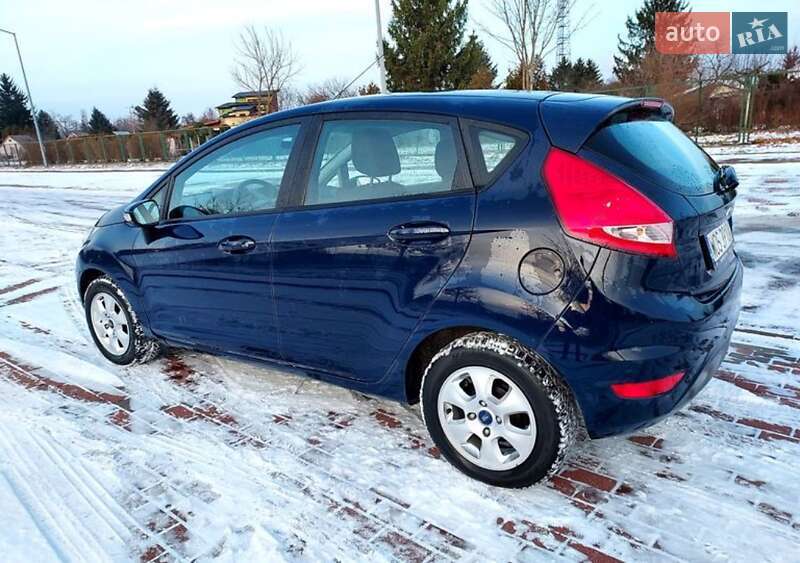 Хэтчбек Ford Fiesta 2010 в Николаеве