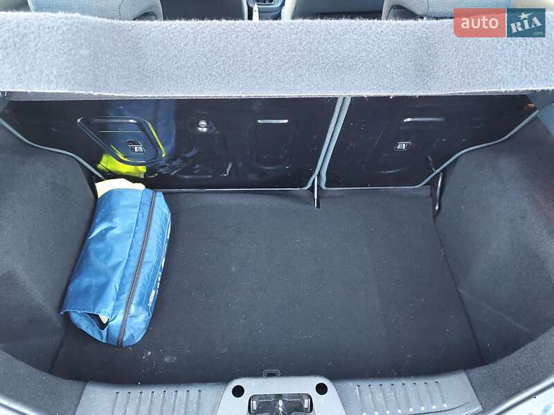 Хэтчбек Ford Fiesta 2010 в Николаеве