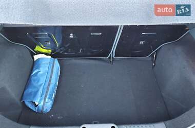Хэтчбек Ford Fiesta 2010 в 