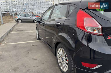 Хэтчбек Ford Fiesta 2019 в 
