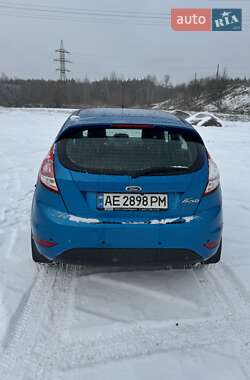 Хэтчбек Ford Fiesta 2016 в Харькове