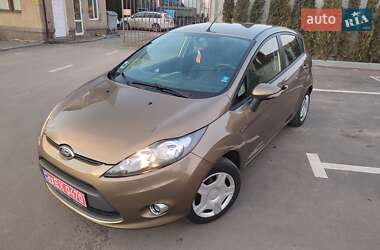 Хетчбек Ford Fiesta 2011 в Лубнах