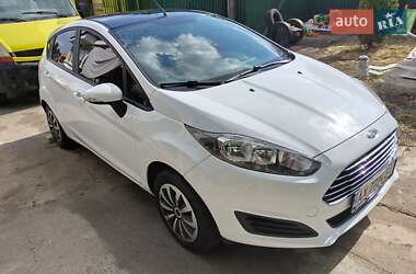 Хетчбек Ford Fiesta 2013 в Лозовій