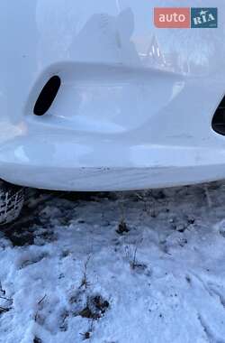 Хэтчбек Ford Fiesta 2012 в 
