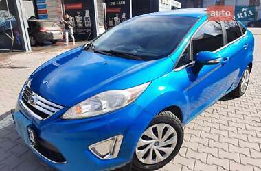 Седан Ford Fiesta 2011 в Коломиї