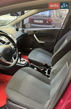 Хэтчбек Ford Fiesta 2011 в Киеве