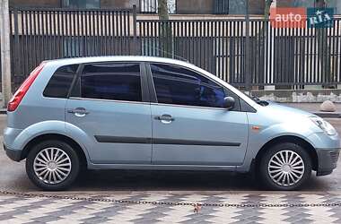 Хэтчбек Ford Fiesta 2006 в Киеве